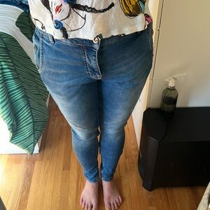 Denim Hunter Happy blue stretch ankle jeans - style “breeze 7/8” sz 27